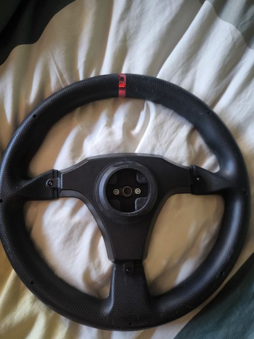 Volante Thrustmaster T500 RS – PC / PS3 / PS4