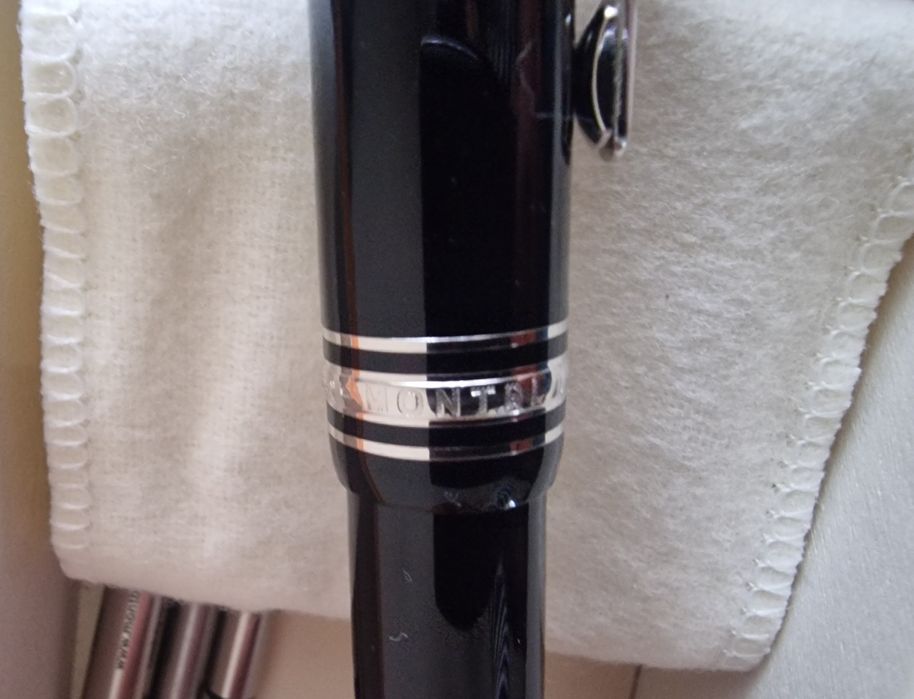 Caneta Montblanc Meisterstuck Legrand Rollerball