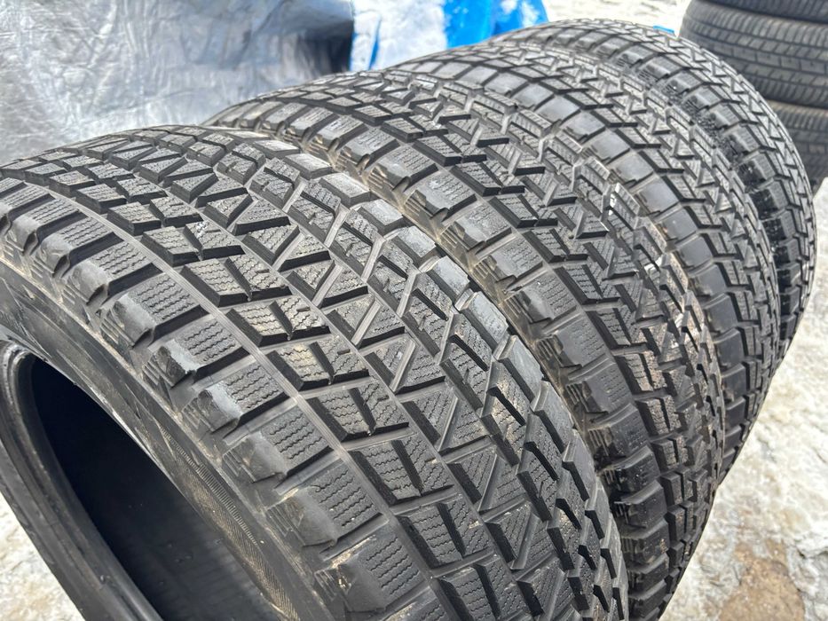 225-65-R17 BRIDGESTONE BLIZZAK комплект зимней резины GERMANY 2022