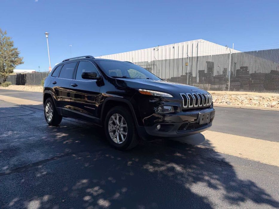 Jeep Cherokee      2015