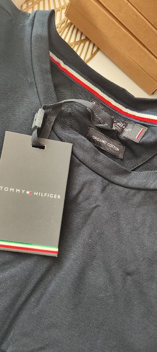 Nowa koszulka Tommy Hilfiger rozmiar L