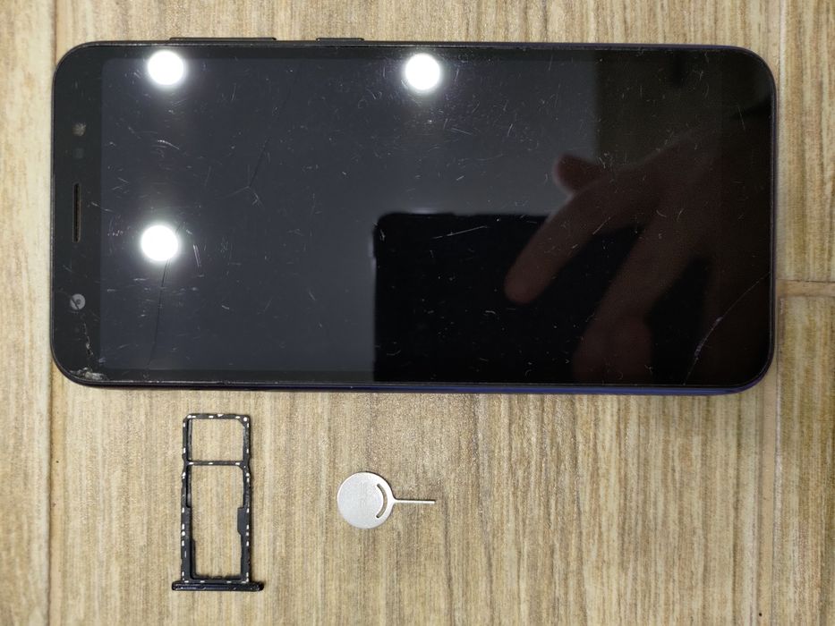 Мобільний телефон Asus ZenFone Live  2/32GB  DualSim