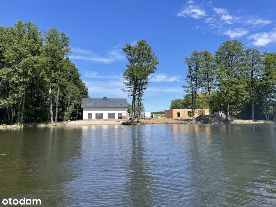 Lokal letniskowy z prywatną plażą