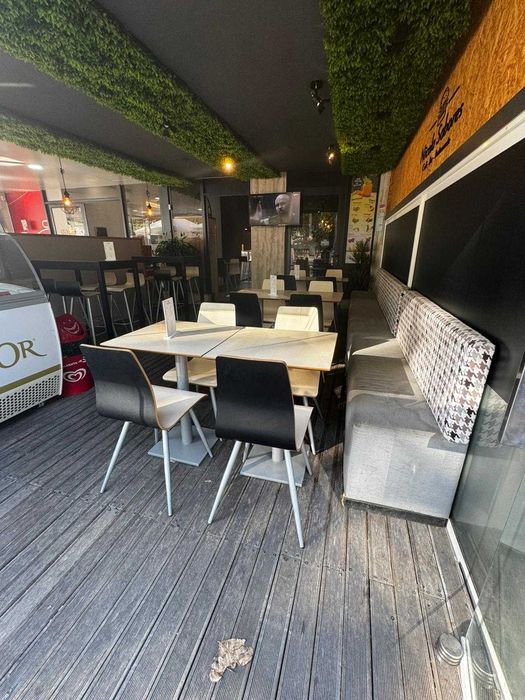 Trespasse de Café/restaurante nas Galerias Jardins do Lis, Leiria