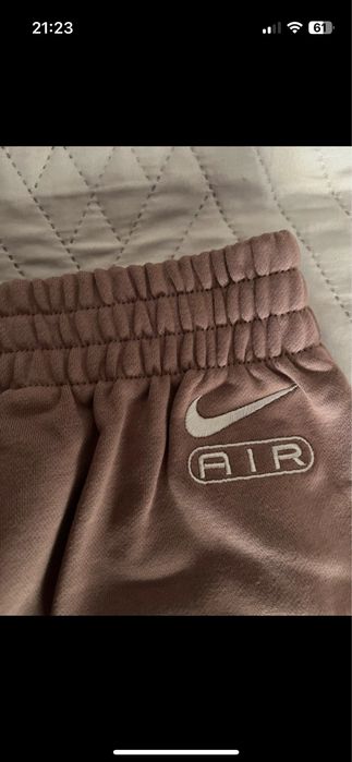 Calças cor de rosa- NIKE NOVAS C/ ETIQUETA