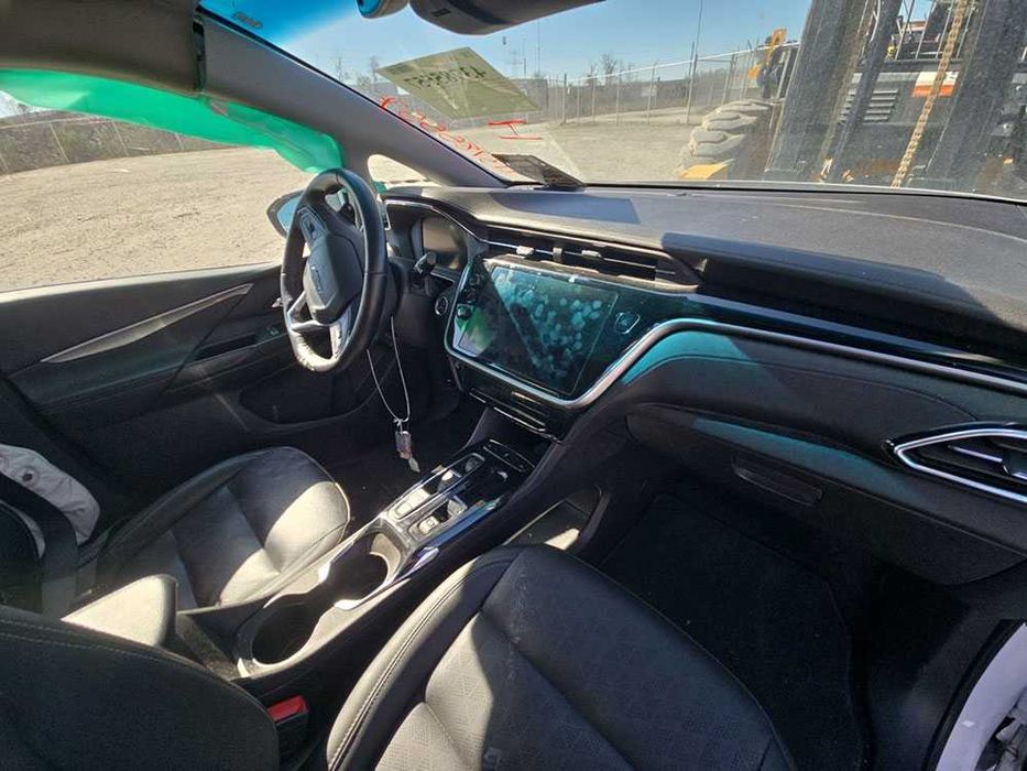 Продаж електромобіля Chevrolet Bolt EV 2LT | Авто та запчастини зі США