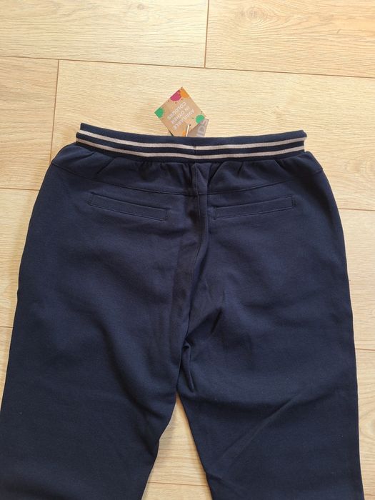 R 152 elegancki zestaw koszulka polo spodnie