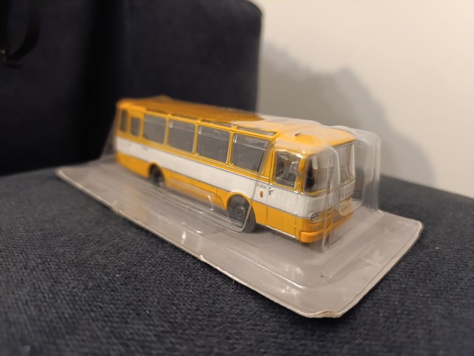 Kultowe Autobusy  Autosan H9-03.
Model w skali 1-72 Nowy w blistrze. D