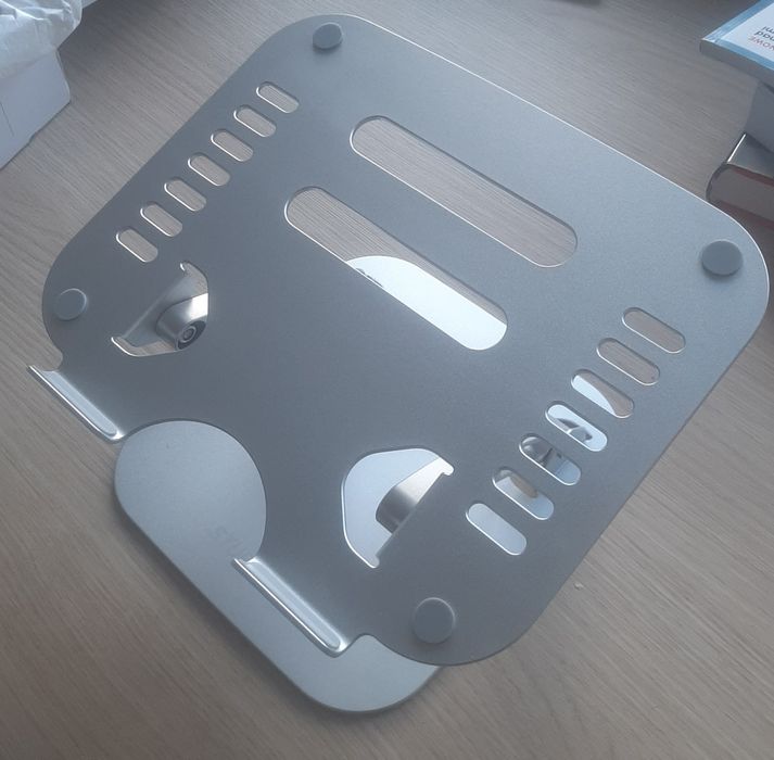 Podstawka pod laptop/tablet + oryginalne opakowanie