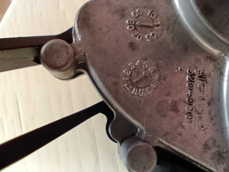 Моторчик заднього склоочисника Skoda Fabia 2