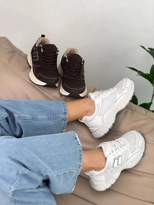 Кросівки натуральна шкіра