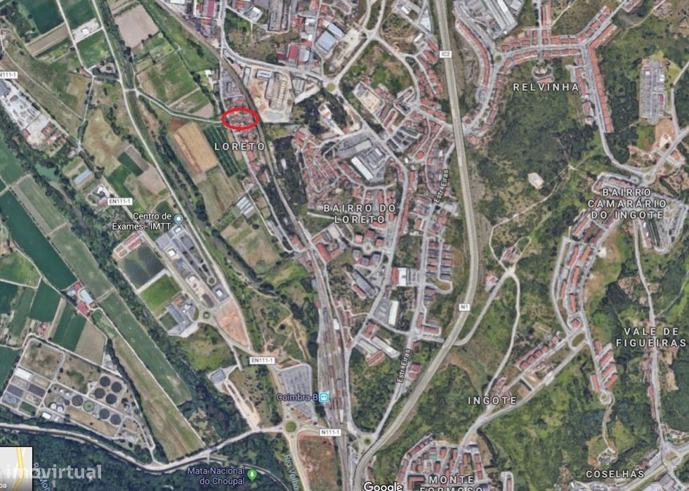 Casa em ruínas no Loreto em Coimbra