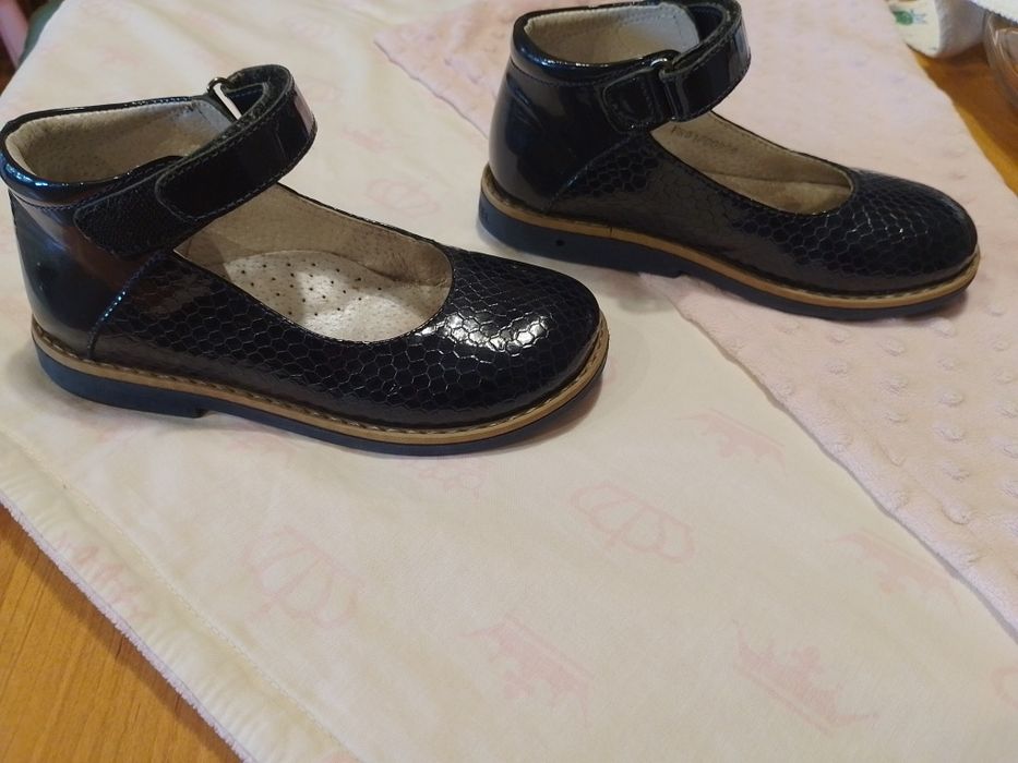 Туфельки Thomas Heel 29 р.