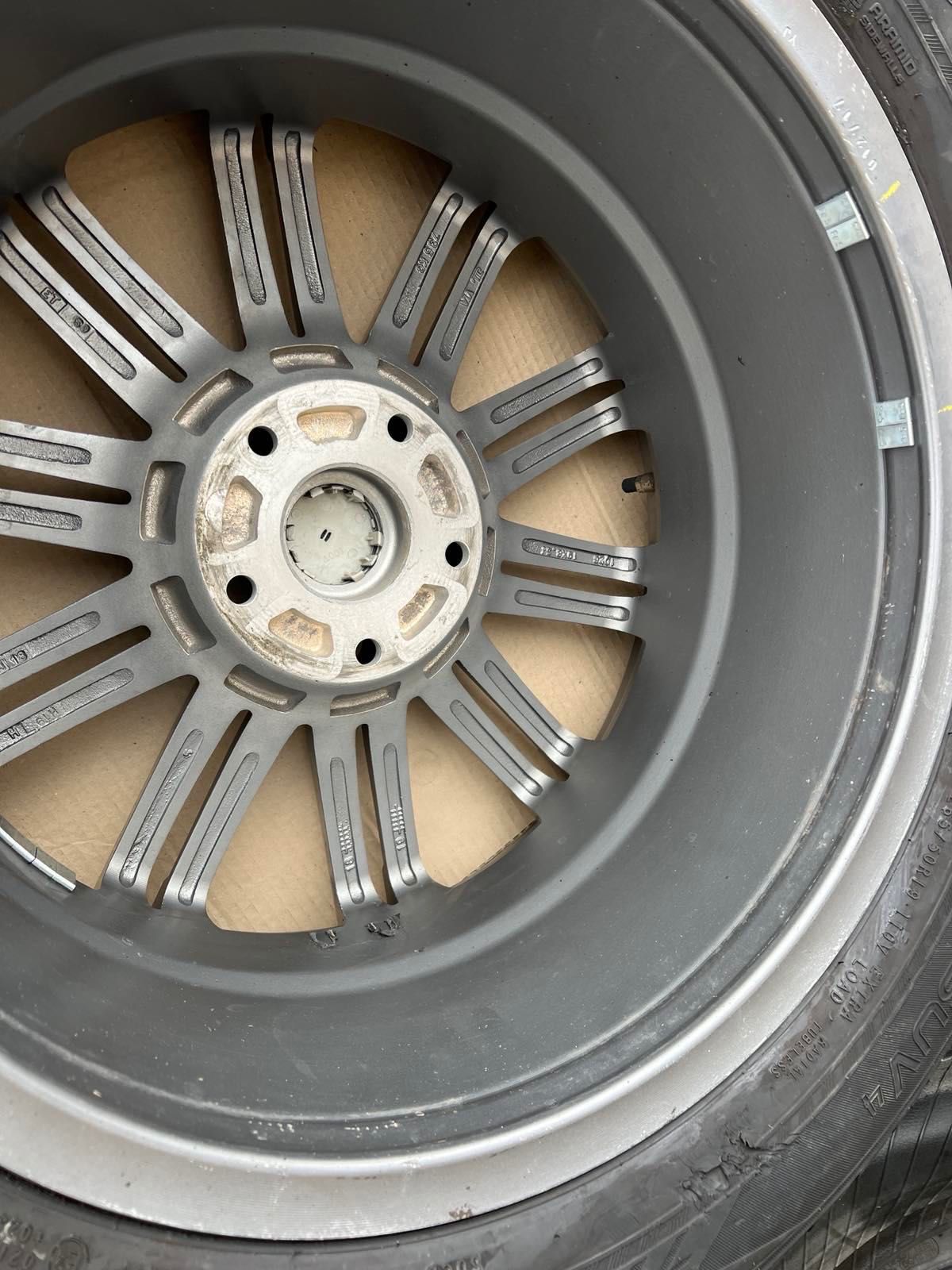 Диски з зимовими шинами 265/50 R19: 150 $ - Колеса в зборі Золочів на Olx