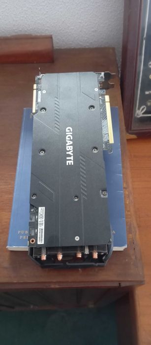 RTX GeForce 2070 Super Windforce OC 8 GB com garantia