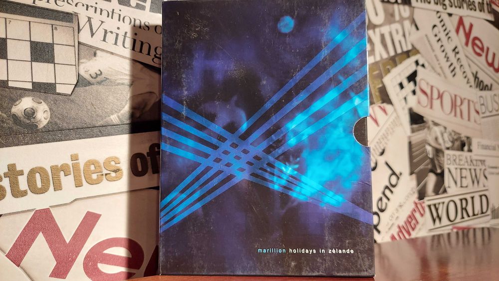 Marillion - Holidays In Zélande Live Koncert na 5x DVD Collector's BOX