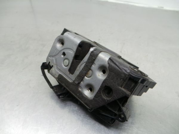 Fechadura / fecho porta trás direito FORD Fiesta VI (CB1, CCN)