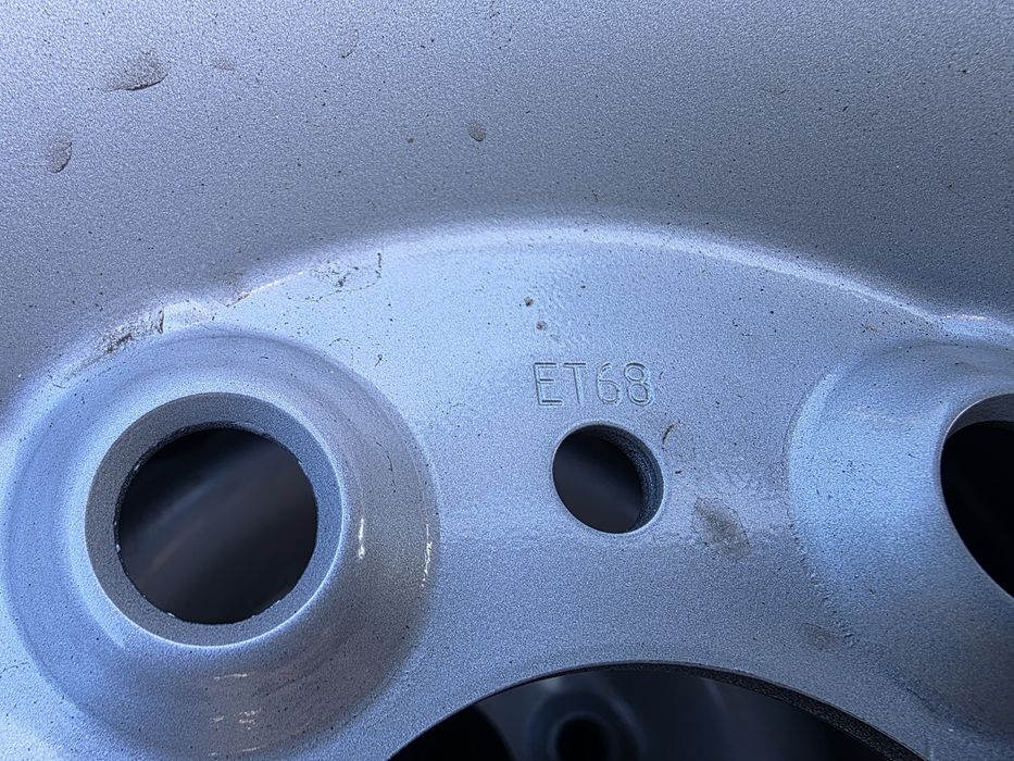 Koła Zimowe Nowe-Fiat Ducato R15 5x118 ET68-6J-215/70-15C