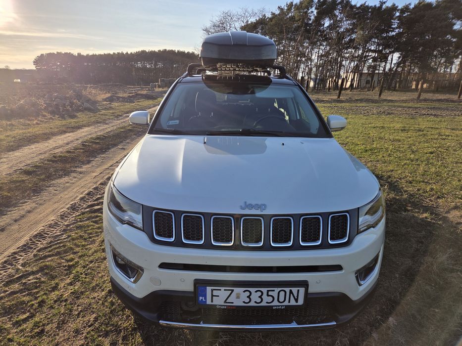 Sprzedam Jeep Compas 2019r z bagażnikiem