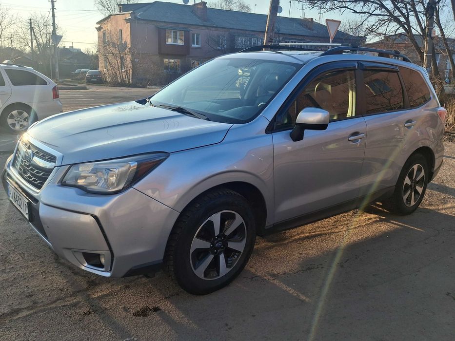 Subaru Forester 2016 рік