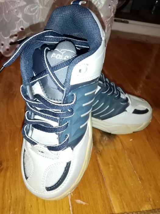 Кросовки (кроси)