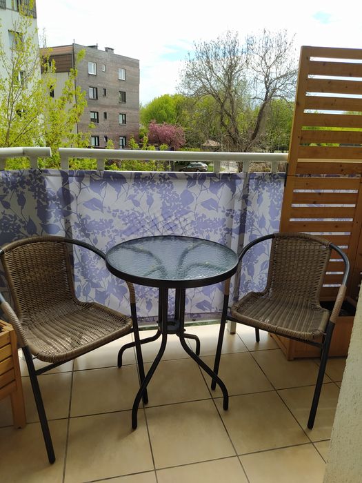 Zestaw mebli ogrodowych, balkonowych.