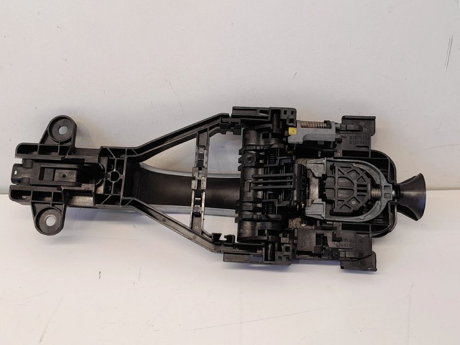 Puxador porta trás direito VOLVO V60 I (155)