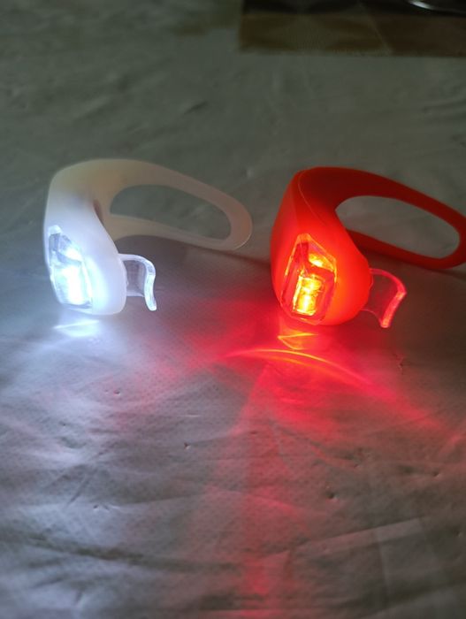 Luzes de bicicleta