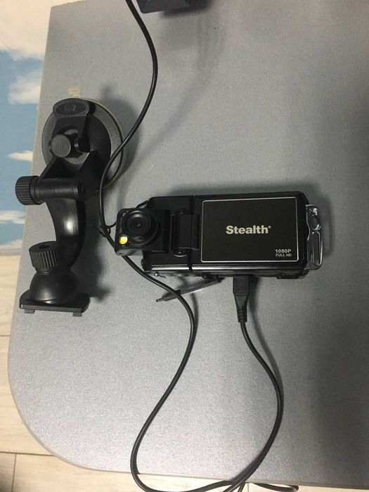 Автомобільний відеореєстратор Stealth DVR ST 70
