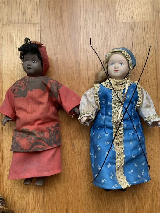 Bonecas Antigas em Porcelana de 22cm cada (ver descrição)