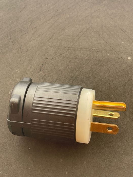 Вилка usa nema 6-20 20A