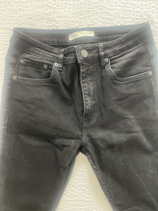 Calças Zara Skinny praricamente novas