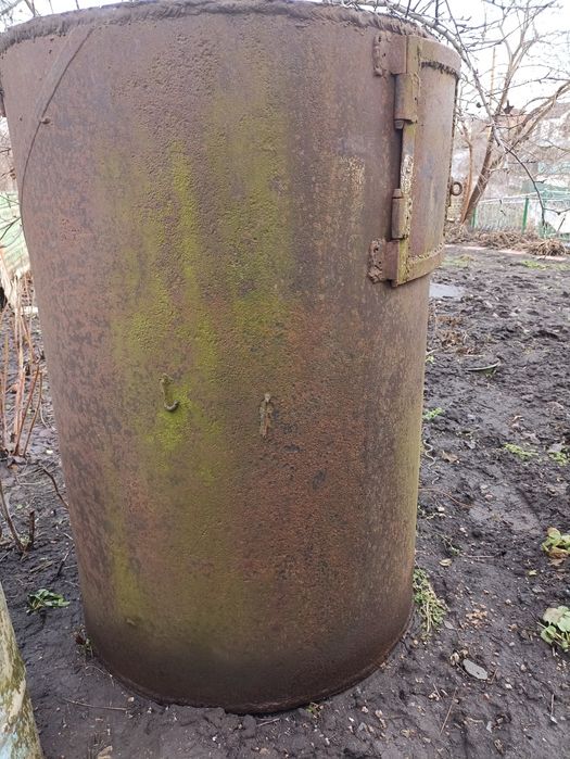 Продам бочку металеву, самовизіз