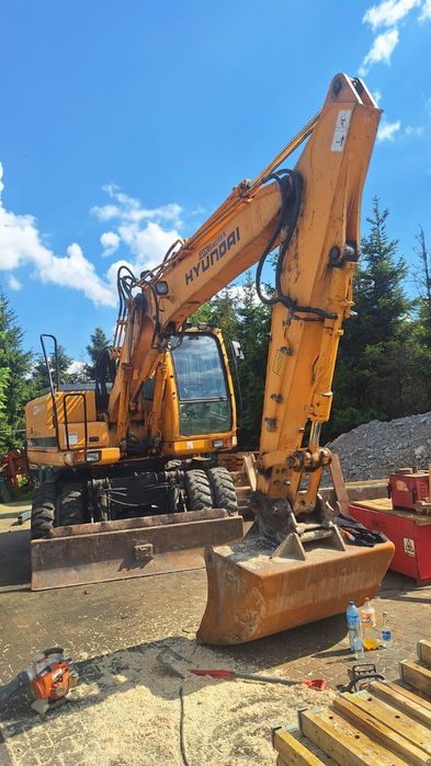 Hyundai Robex 140W-7