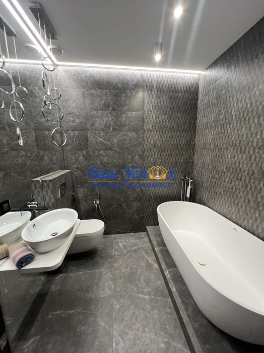 Продажа 4 ком ул Драгомирова 17 . ЖК Новопечерские Липки .