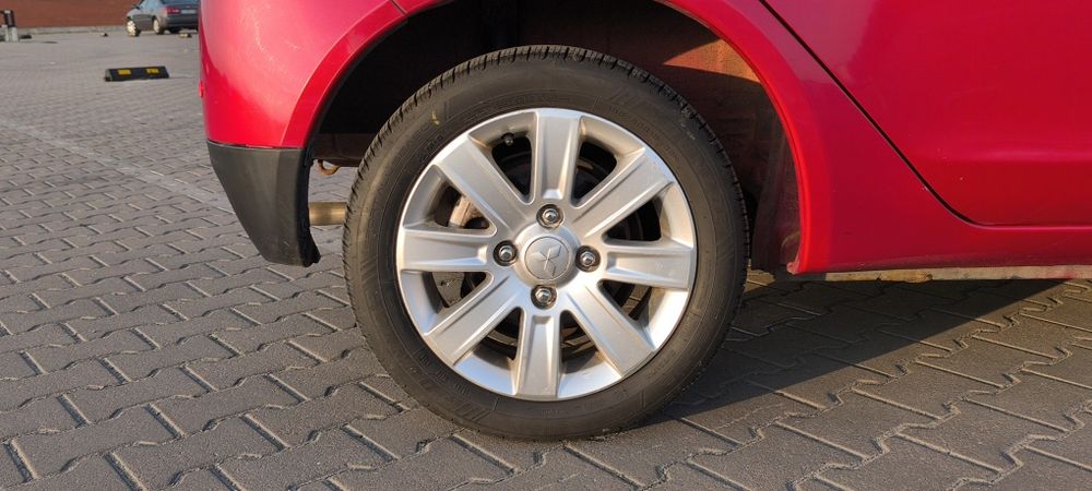 Mitsubishi Colt 1.3 автомат