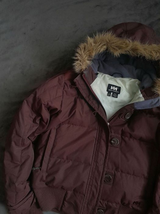 Пуховик Helly Hansen с мехом