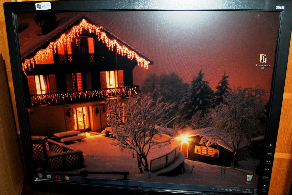 Компьютер DELL Pentium только процессор клавиатура и мышь