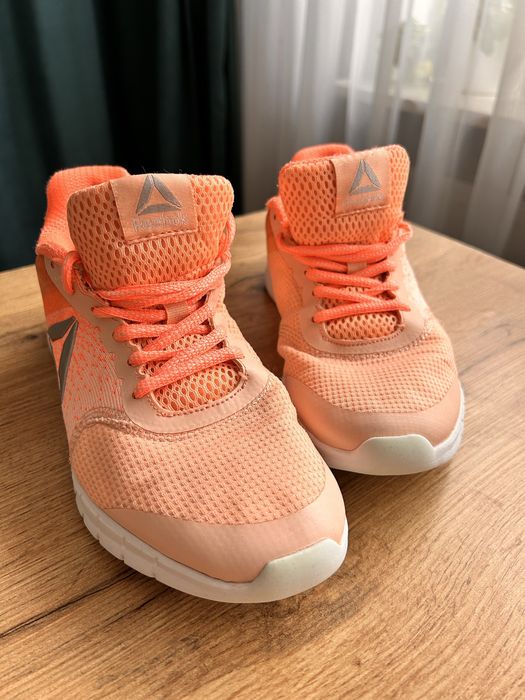 Buty damskie sportowe Reebok 37,5