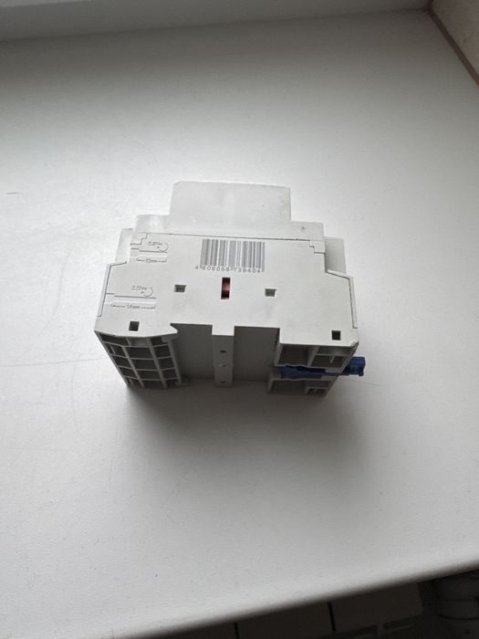 Контактор модульний Hager ES 463