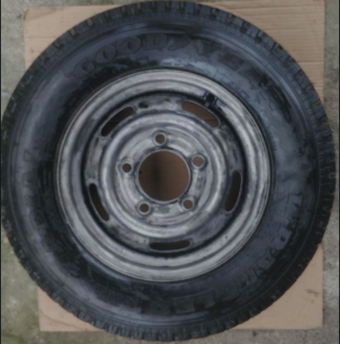 205R16 104T goodyear wrangler 5,5J PCD5×165,1 175/90R16 117M Hankook