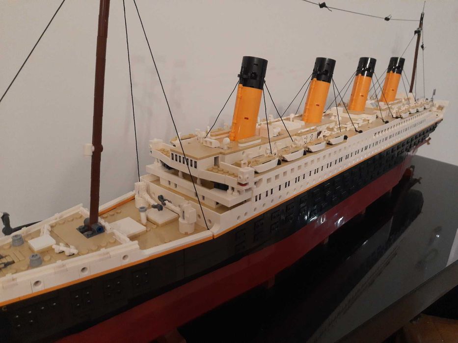 Klocki TITANIC 9090 elementów 135cm długości