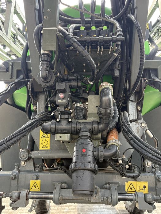 Самохідний обприскувач Tecnoma Laser 4240