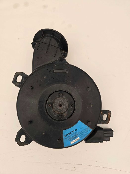 volvo xc40- głośnik subwoofer