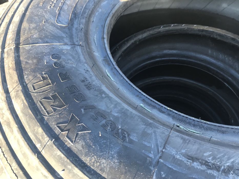 Шини Michelin 365/85R20 (зіл131)