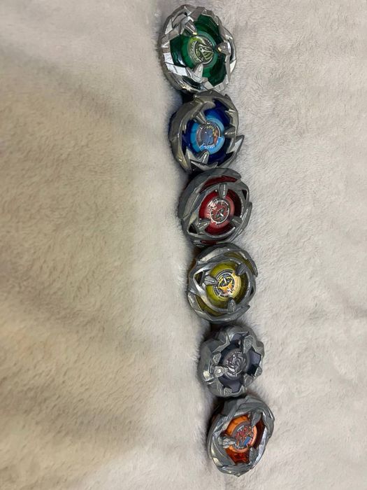 бейблейди та запускавачі