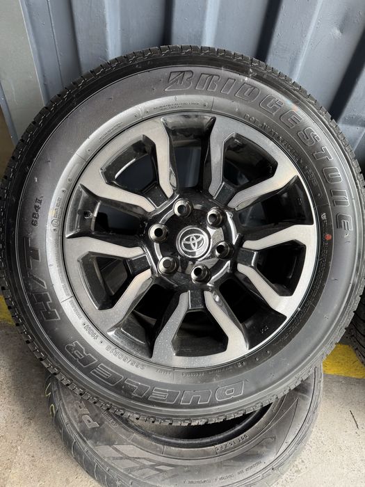 Диски і шини для Toyota 6/139 R18 265/60/18