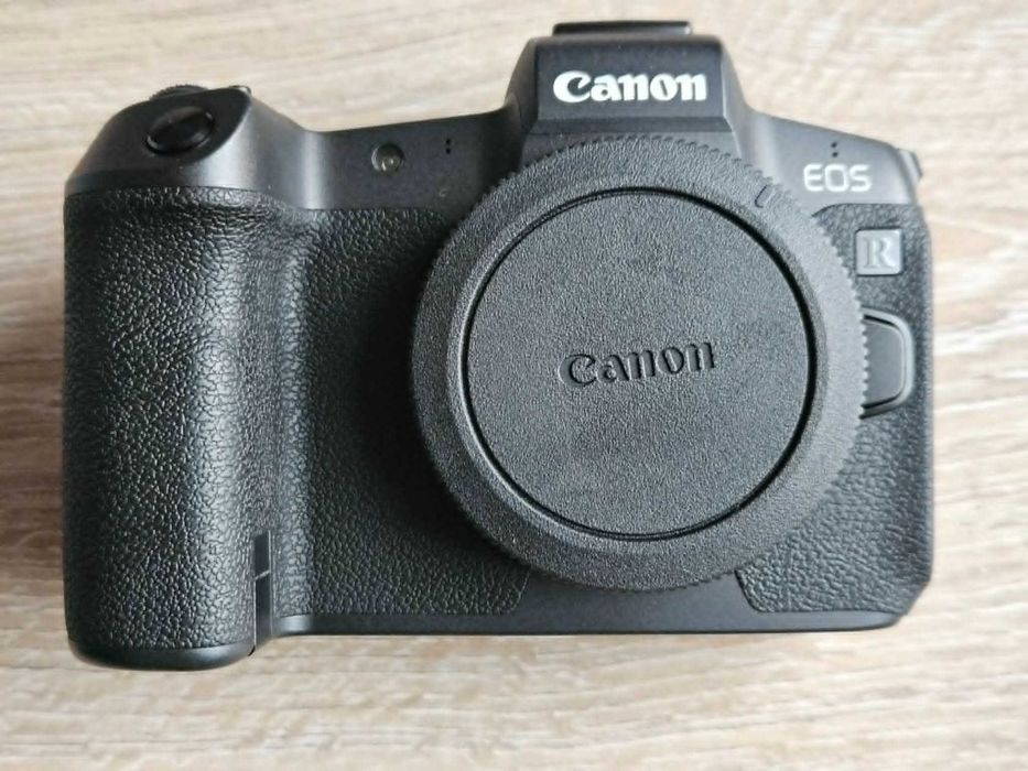 Sprzedam Canon R w świetnym stanie