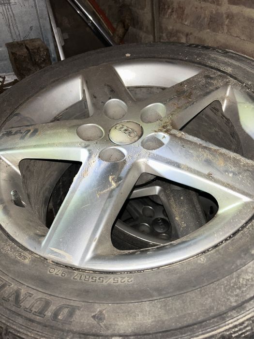 Зимова резина з дисками 225/55R17 97 Q
