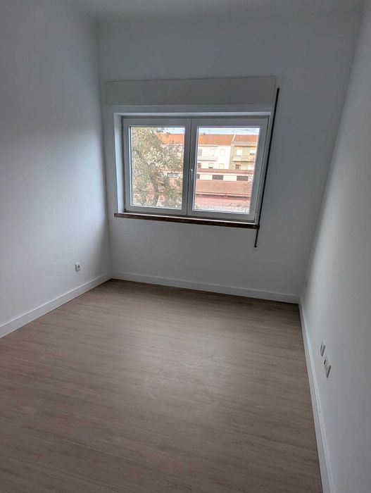Apartamento T3+1 c/ GARAGEM 2 CARROS, S. Sebastião, Setúbal